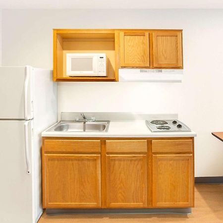 Woodspring Suites Brownsville Zewnętrze zdjęcie